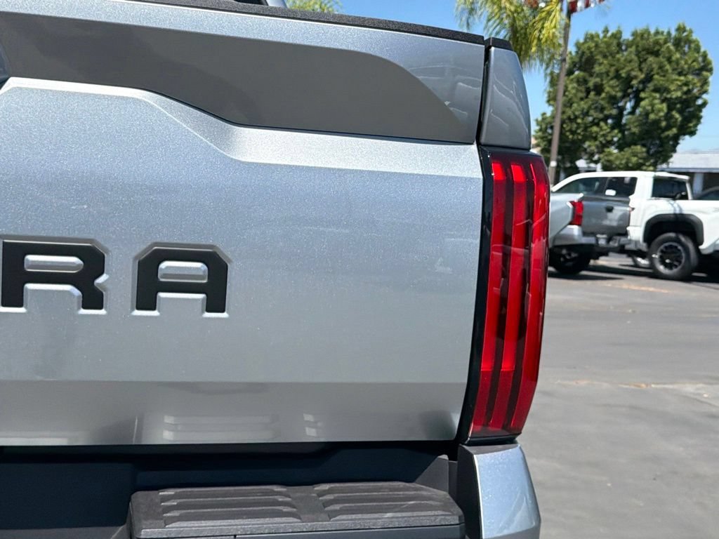 New 2026 Toyota Tundra Limited AWD/4WD image 15