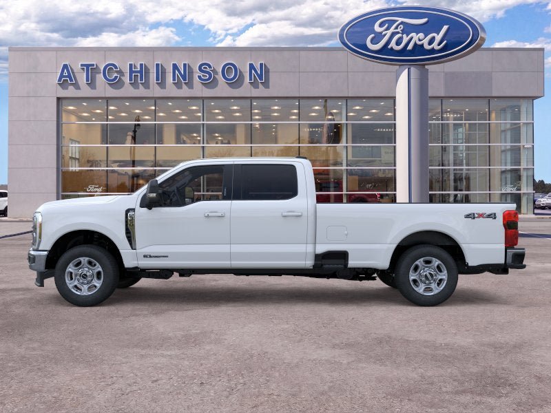 New 2026 Ford F350 XLT w/ XLT Premium Package AWD/4WD image 3