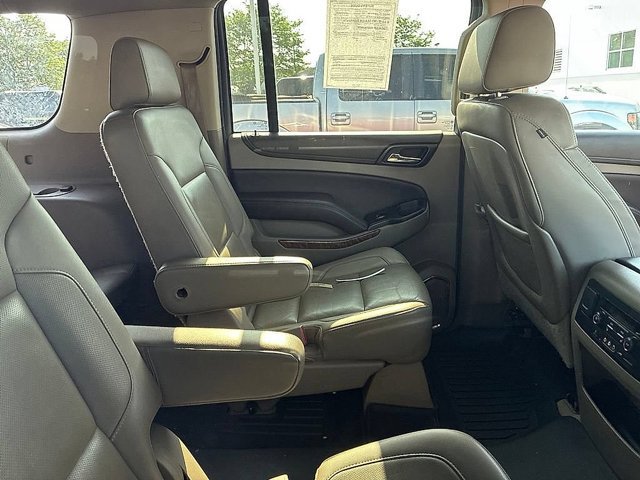 Used 2015 Chevrolet Suburban LTZ AWD/4WD image 10