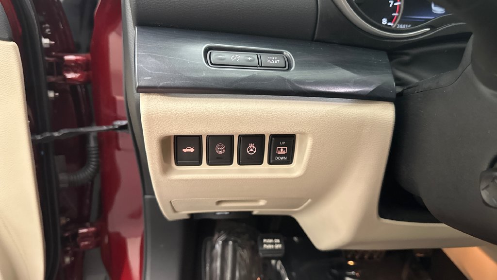 Certified 2021 Nissan Maxima Platinum w/ Sport Mat Group FWD image 29