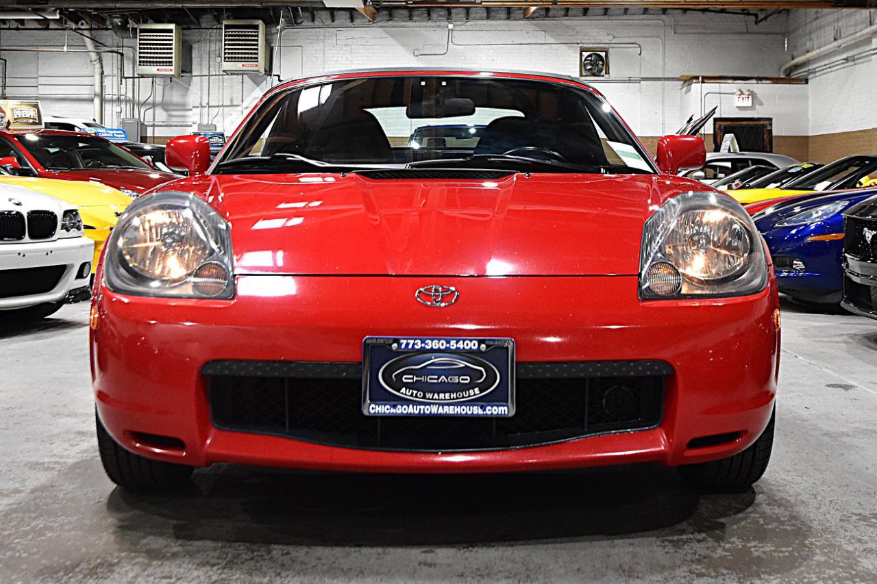 Used 2002 Toyota MR2 RWD image 3