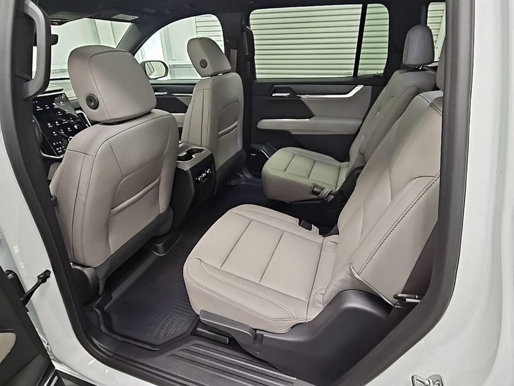 New 2026 GMC Acadia Elevation w/ Black Edition image 31