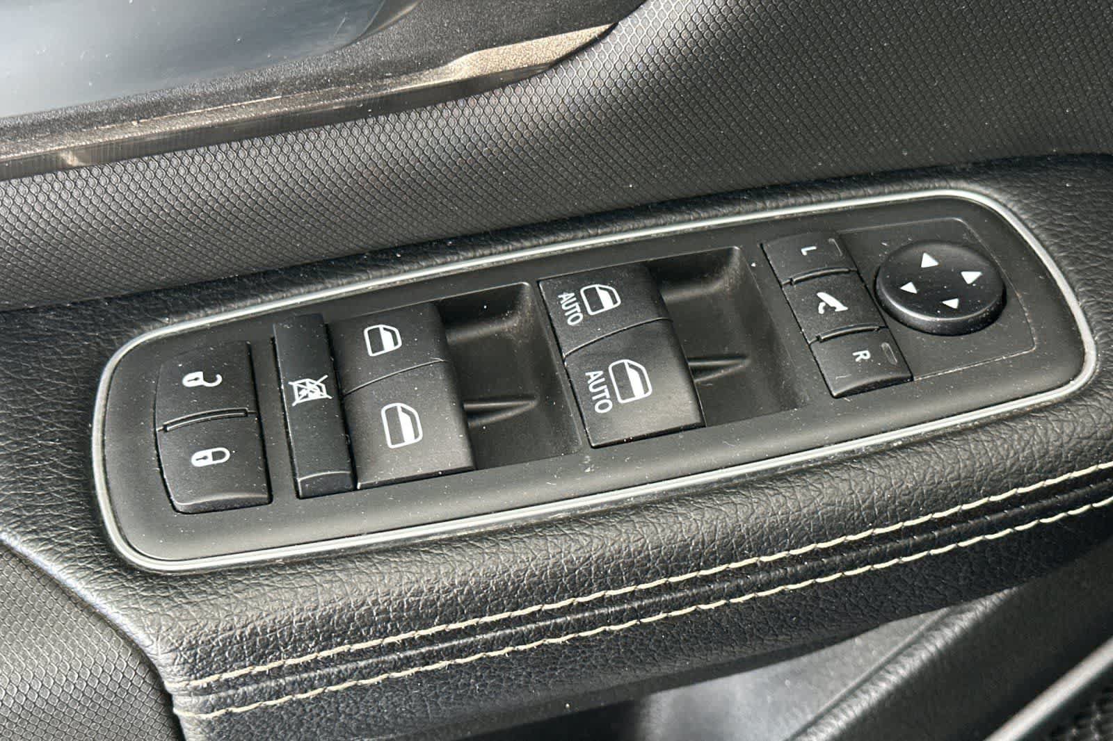 Used 2020 RAM 1500 Rebel w/ Rebel Level 2 Equipment Group AWD/4WD image 13
