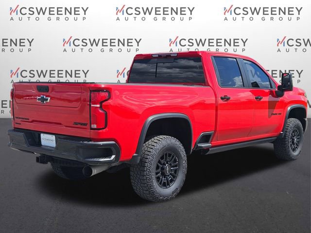 Used 2024 Chevrolet Silverado 2500 ZR2 w/ Technology Package AWD/4WD image 5