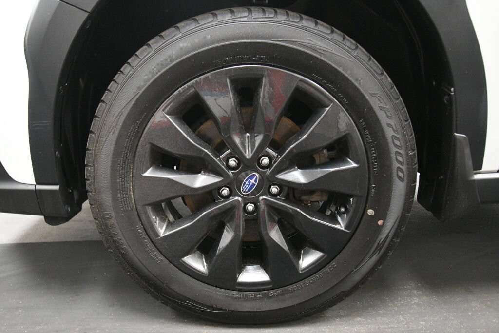 Used 2023 Subaru Outback Onyx Edition AWD/4WD image 32