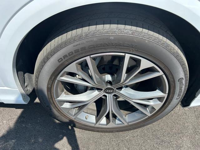 Used 2023 Audi Q8 Premium Plus w/ Premium Plus Package image 27