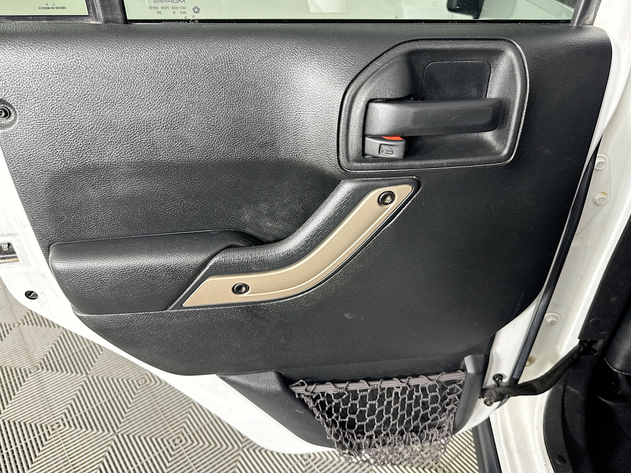 Used 2017 Jeep Wrangler 75th Anniversary image 23