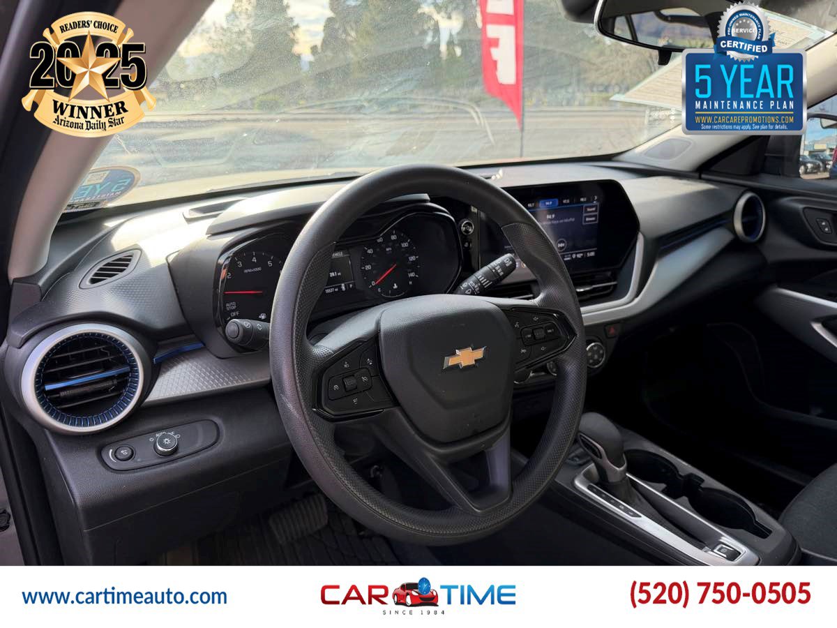 Used 2024 Chevrolet Trax LS FWD image 9