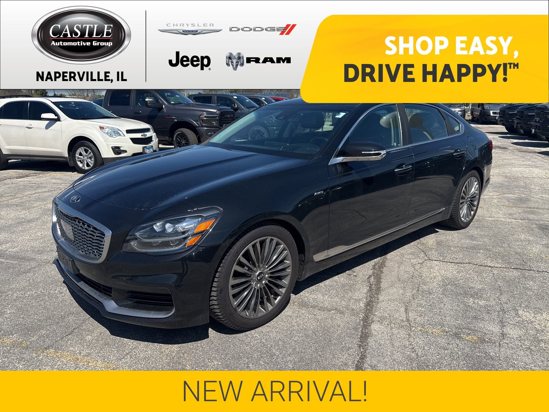 Used 2019 Kia K900 Luxury w/ VIP Package image 1