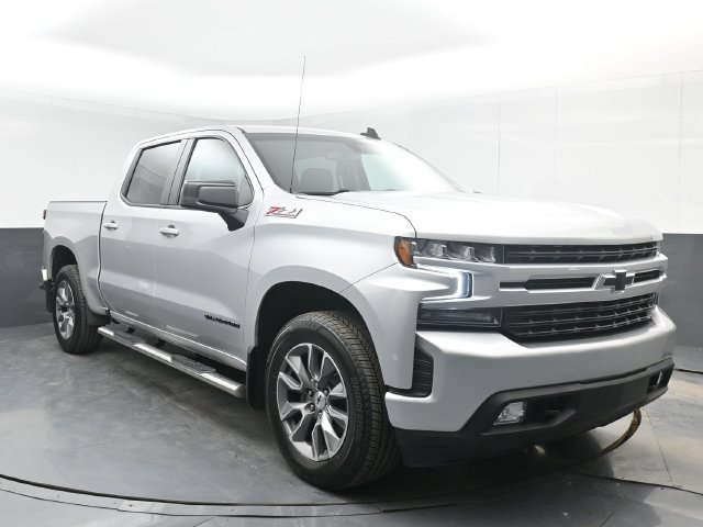 Used 2022 Chevrolet Silverado 1500 RST AWD/4WD image 2