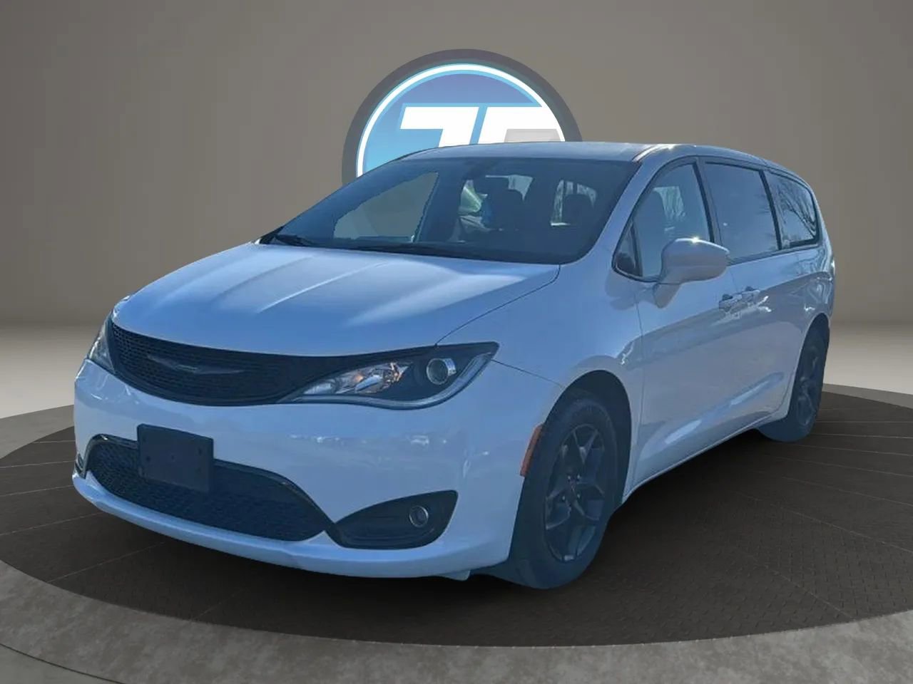 Used 2020 Chrysler Pacifica Touring w/ S Appearance Package FWD image 15