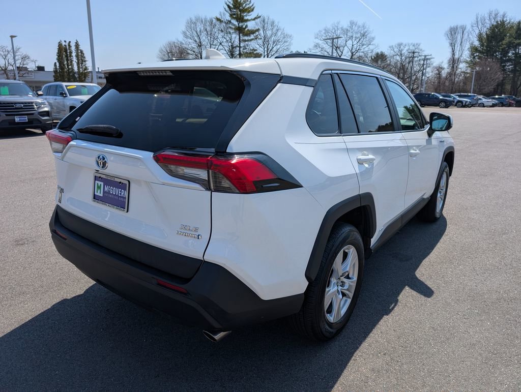 Used 2020 Toyota RAV4 XLE w/ Convenience Package AWD/4WD image 6