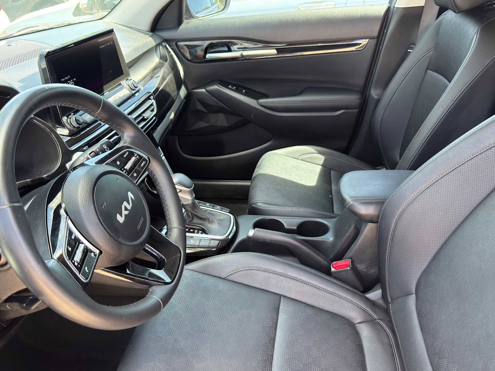 Certified 2023 Kia Seltos EX AWD/4WD image 11