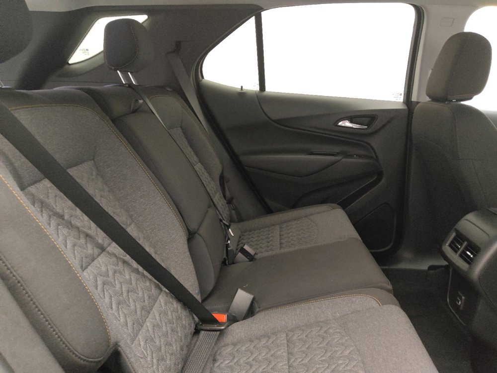 Used 2024 Chevrolet Equinox LT w/ LPO, Floor Liner Package FWD image 19