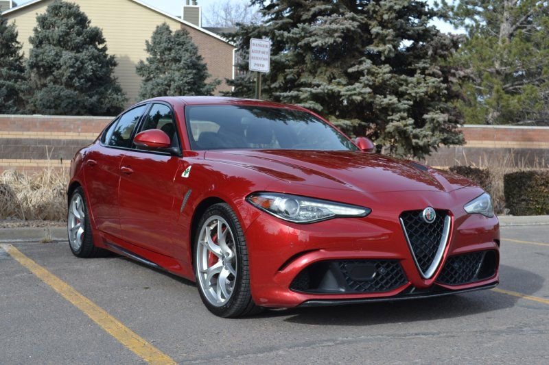 Used 2018 Alfa Romeo Giulia Quadrifoglio image 6