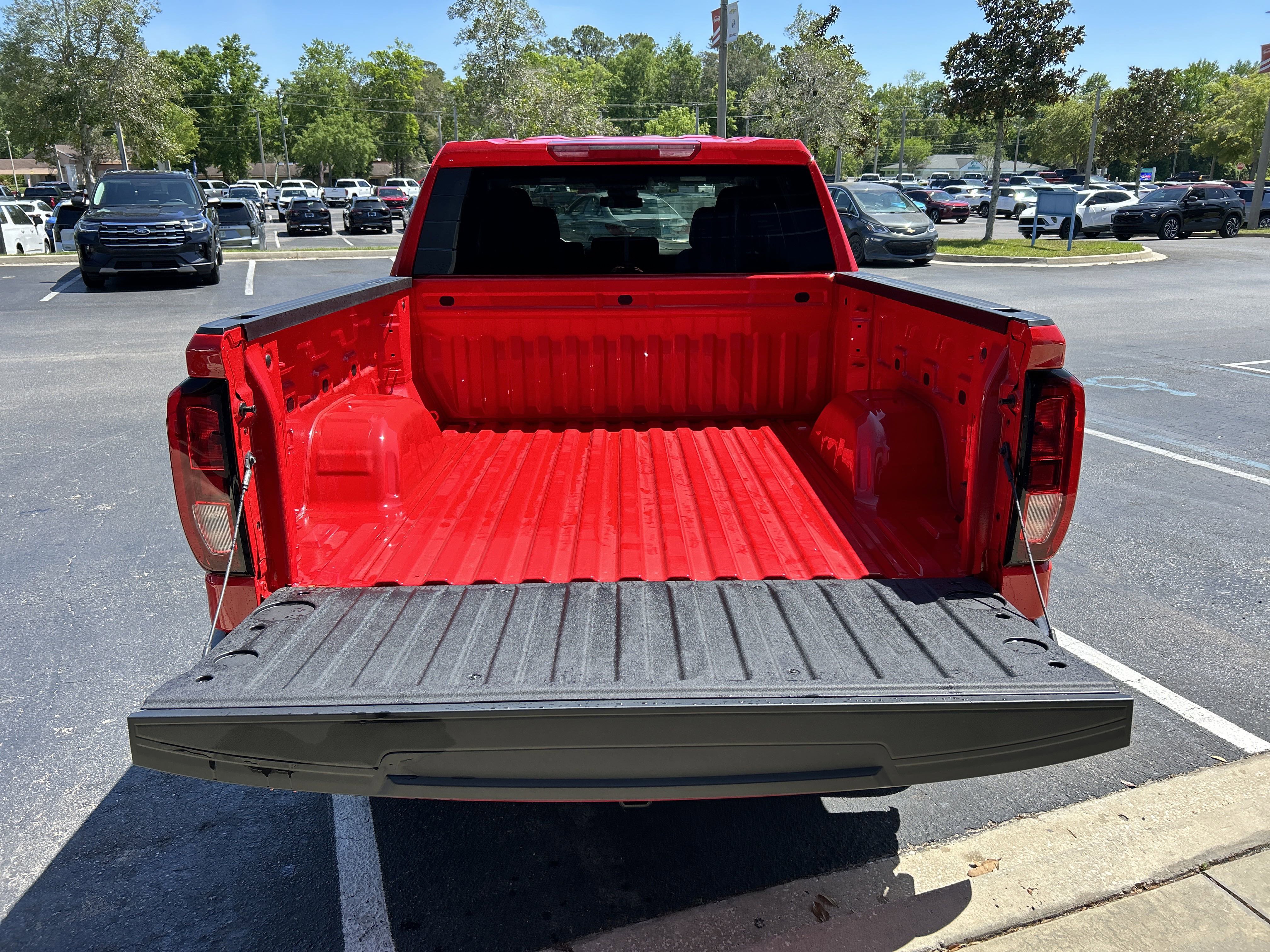 New 2025 GMC Sierra 1500 Pro w/ Graphite Edition image 9