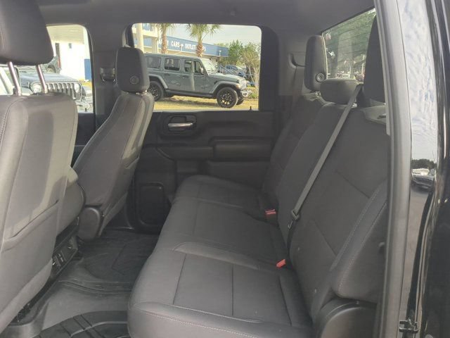 Used 2025 Chevrolet Silverado 2500 Custom w/ Custom Value Package AWD/4WD image 13