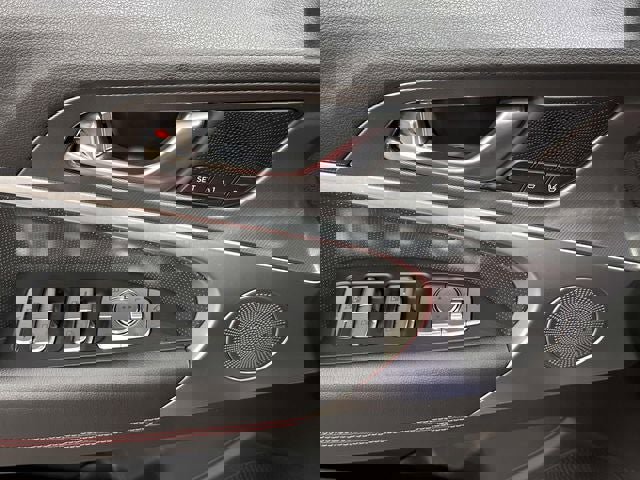 Used 2025 Genesis G70 2.5T w/ Sport Prestige Package image 15