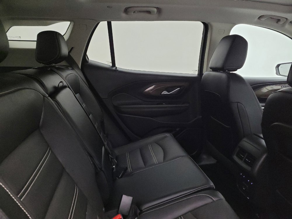 Used 2022 GMC Terrain Denali w/ Denali Premium Package image 19