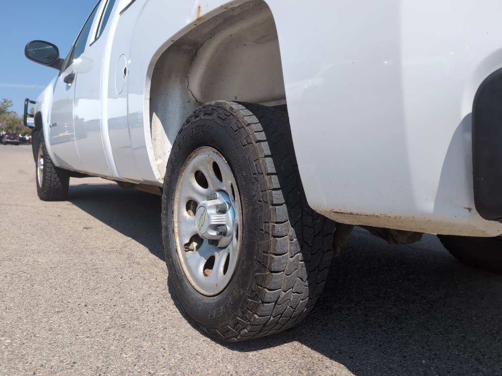 Used 2010 Chevrolet Silverado 1500 W/T image 6