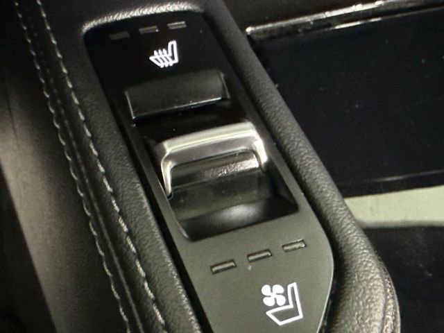 Used 2024 Kia Telluride SX image 27