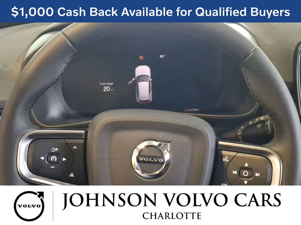 New 2026 Volvo XC40 B5 Core w/ Climate Package image 9