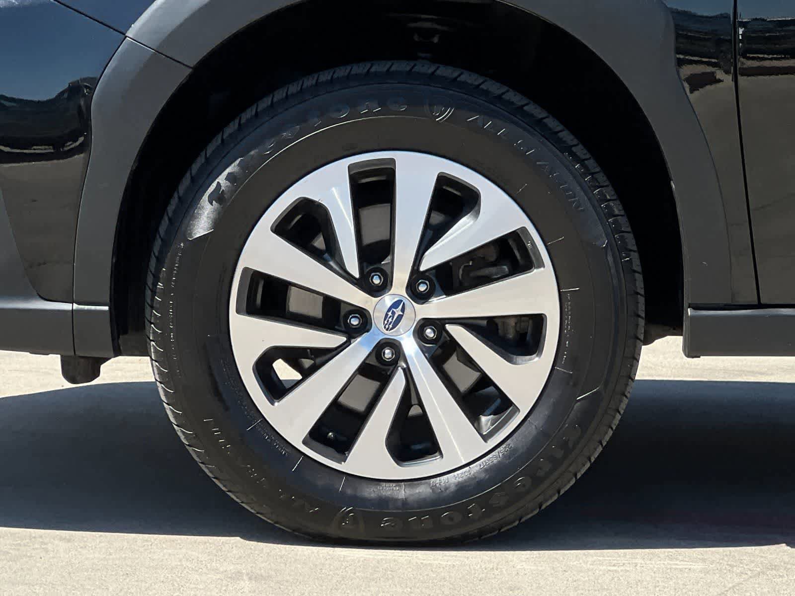 Used 2024 Subaru Outback Premium AWD/4WD image 27