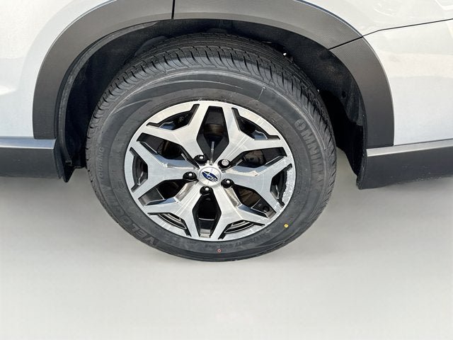 Used 2024 Subaru Forester Premium AWD/4WD image 26