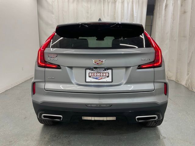 Used 2024 Cadillac XT4 Premium Luxury AWD/4WD image 6