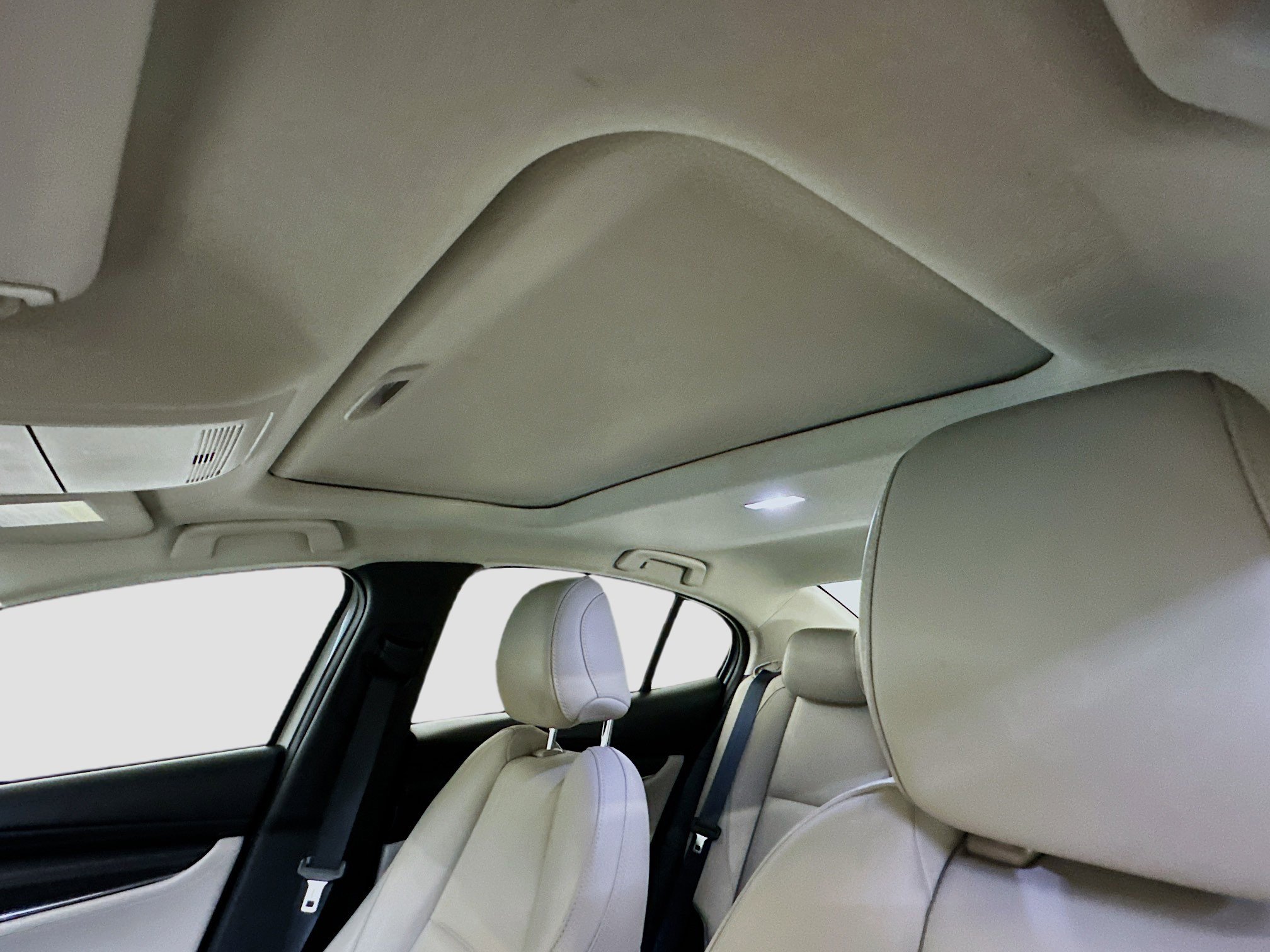 Used 2025 MAZDA MAZDA3 s image 27