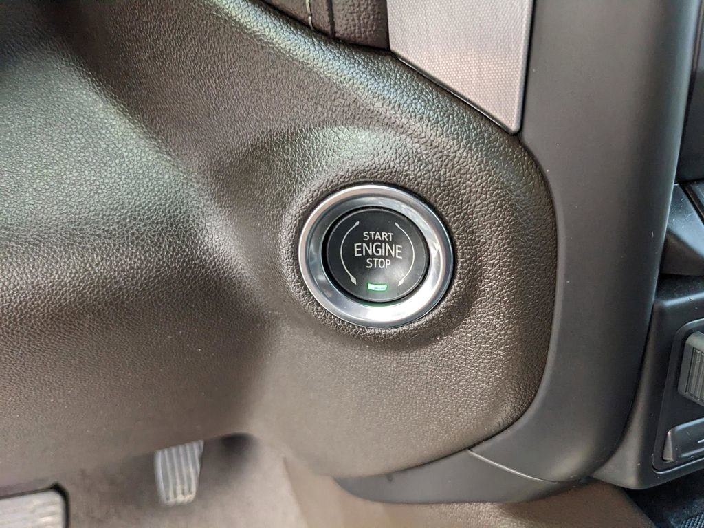 Used 2021 GMC Sierra 1500 SLT w/ SLT Premium Plus Package image 29