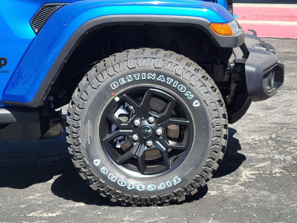 New 2026 Jeep Gladiator Sport AWD/4WD image 22