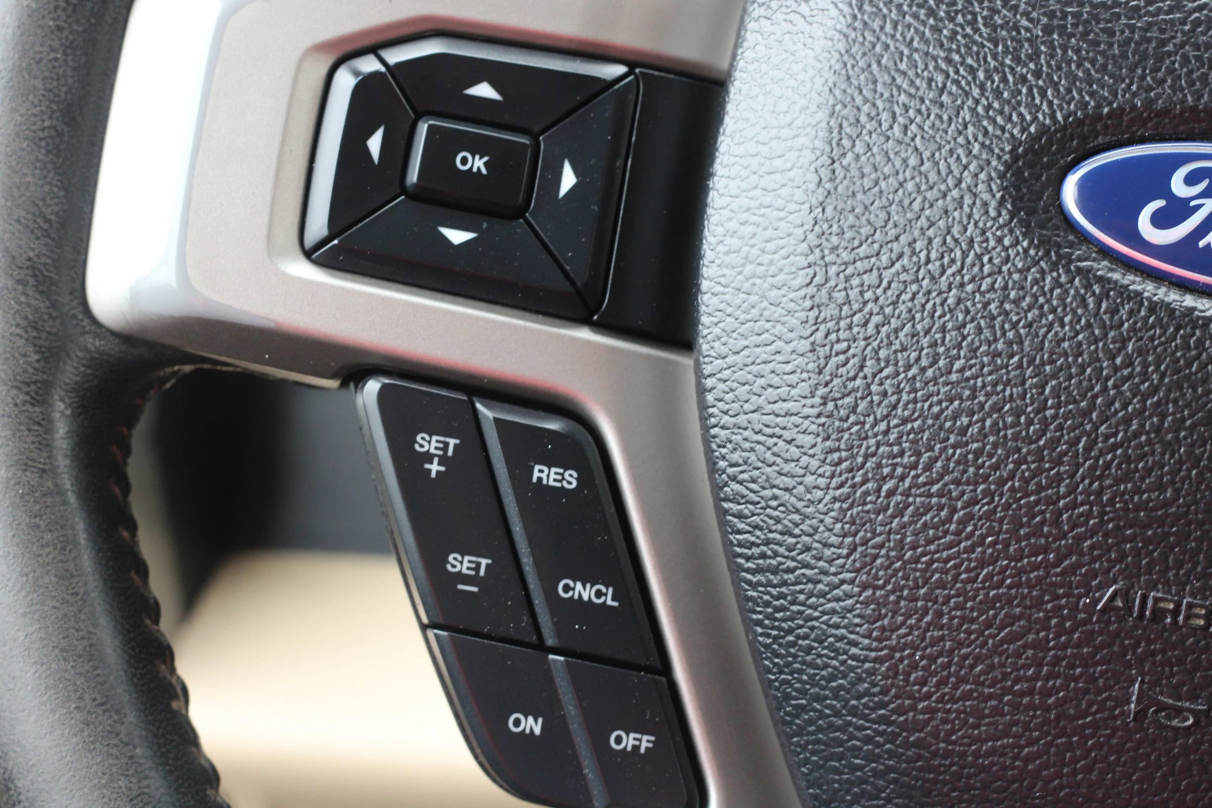 Used 2019 Ford F250 Lariat w/ Lariat Value Package image 16