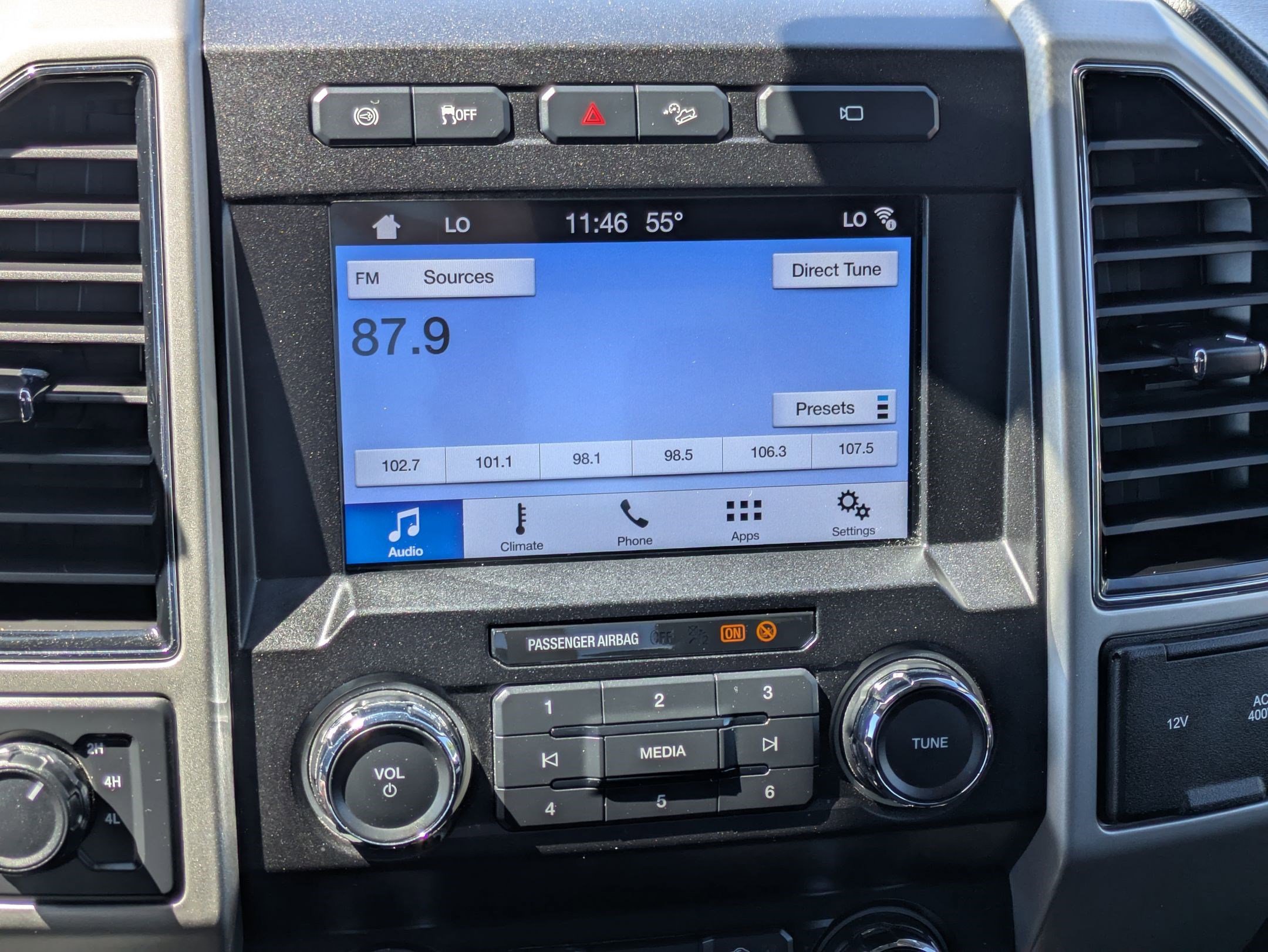 Used 2019 Ford F350 Lariat w/ Lariat Value Package AWD/4WD image 22