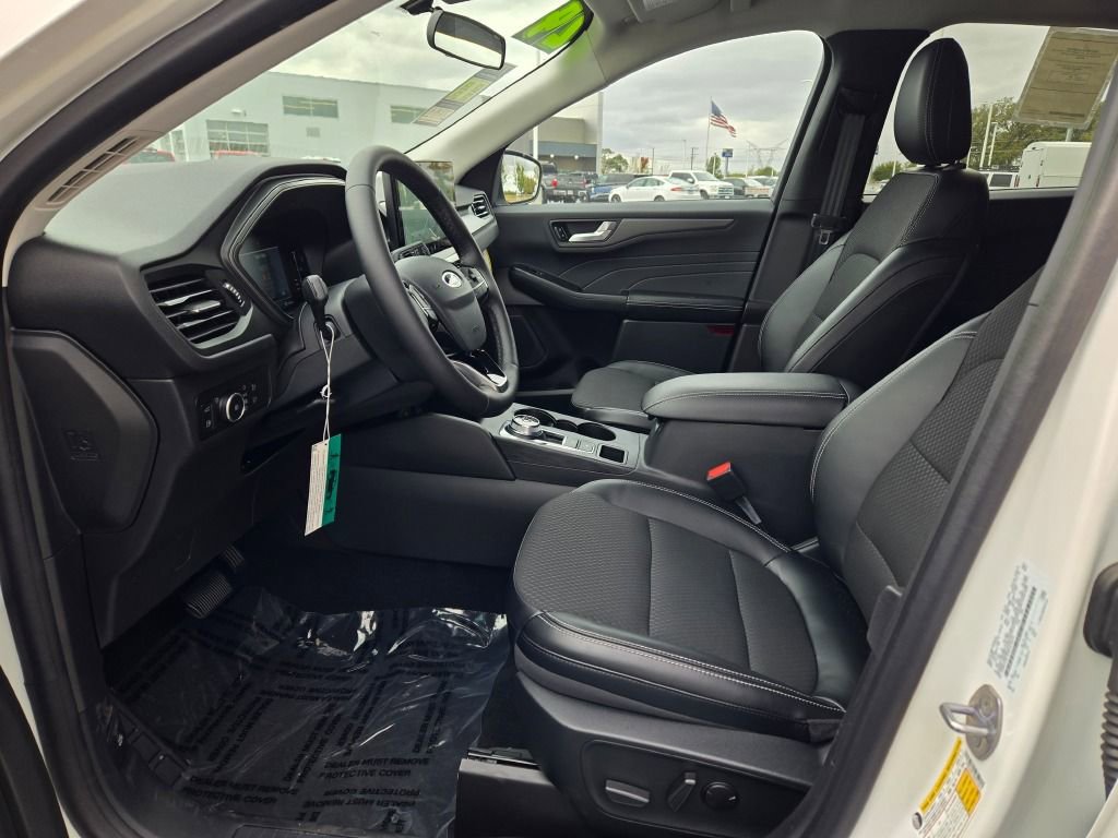Used 2024 Ford Escape SE image 22