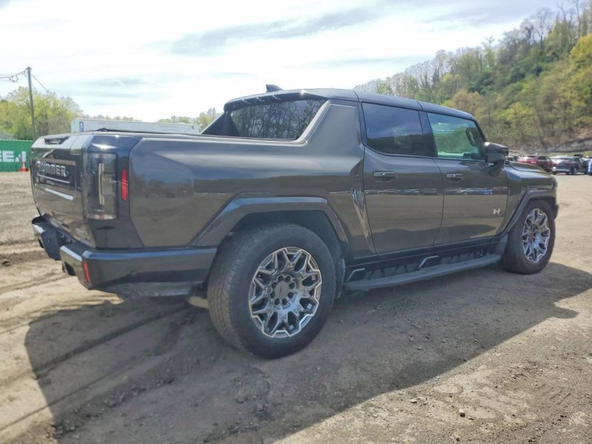 Used 2024 GMC Hummer EV 3X AWD/4WD image 5