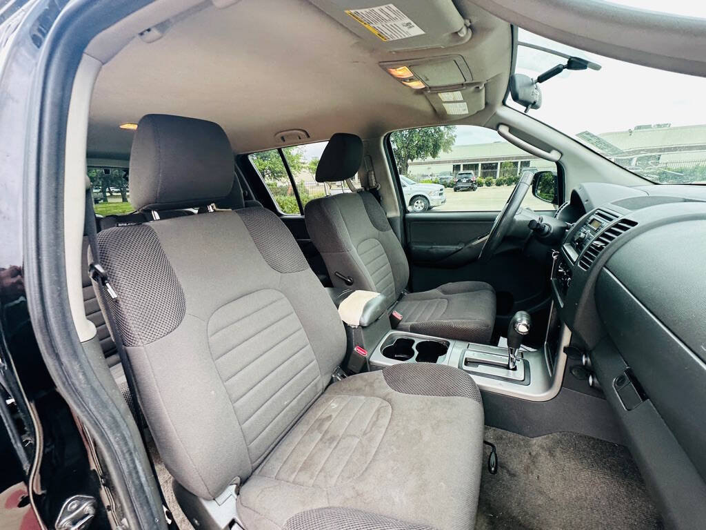 Used 2012 Nissan Pathfinder S RWD image 21