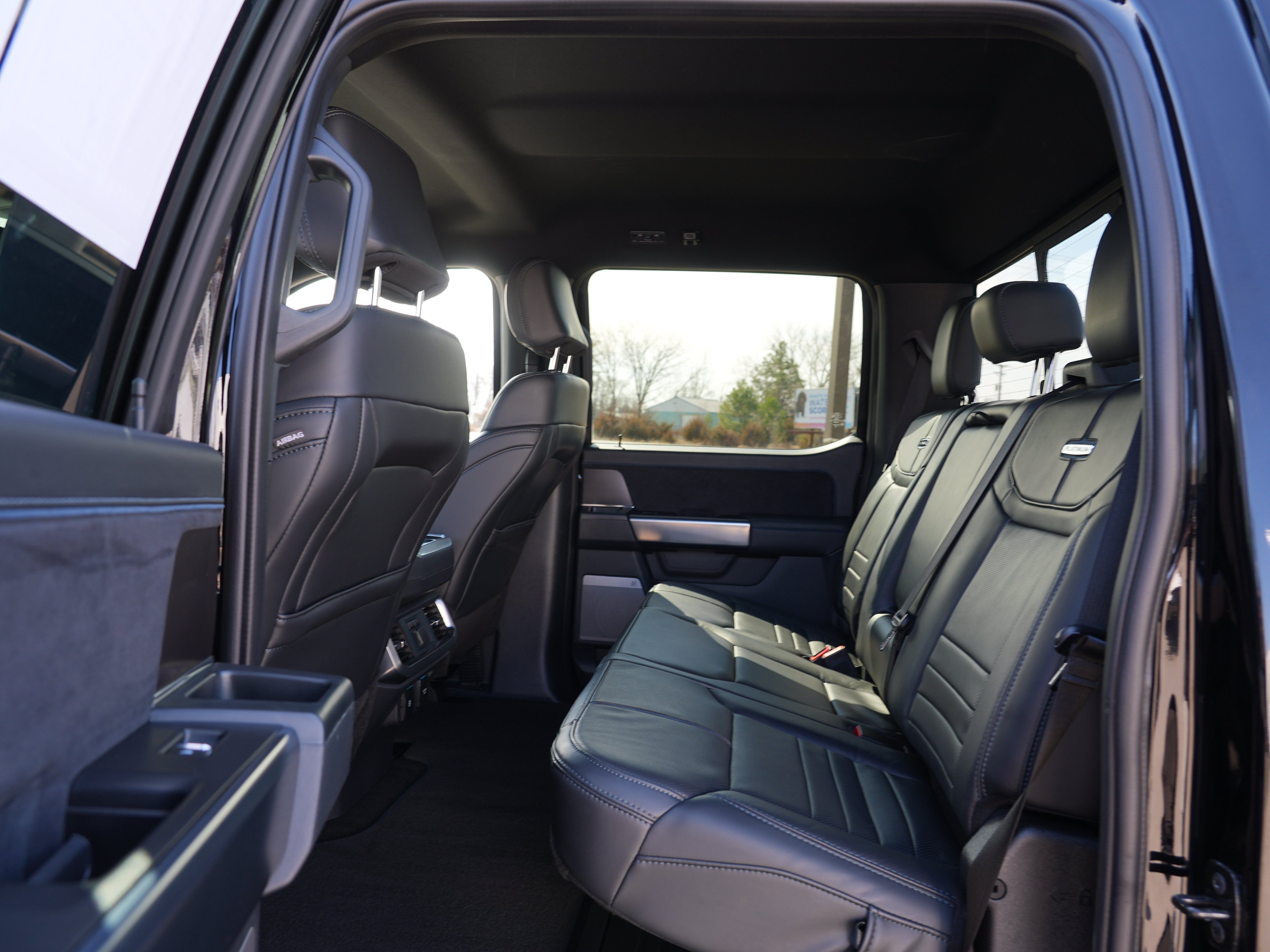 Used 2025 Ford F150 Platinum AWD/4WD image 23