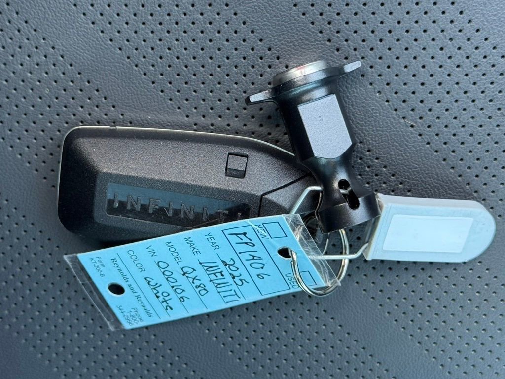 Used 2025 INFINITI QX80 Luxe image 77