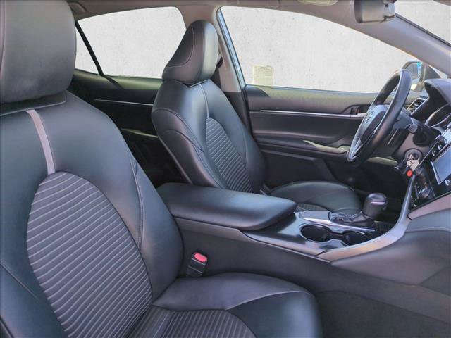 Used 2019 Toyota Camry SE FWD image 19