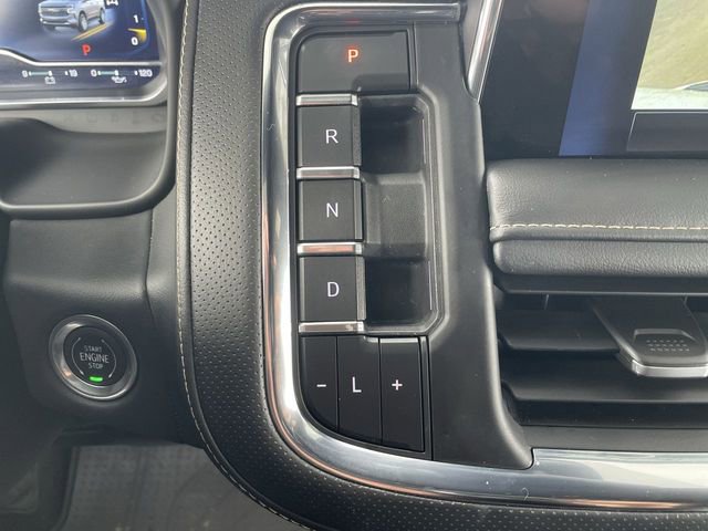 Used 2023 Chevrolet Tahoe Premier image 15