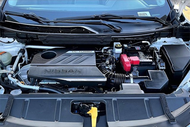 Certified 2023 Nissan Rogue SV image 29