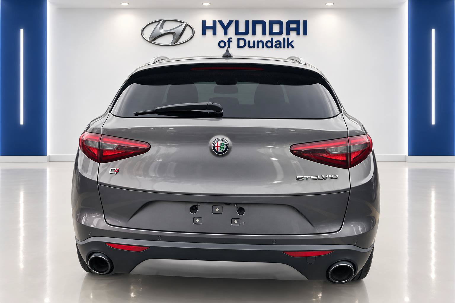 Used 2018 Alfa Romeo Stelvio Ti AWD/4WD image 6