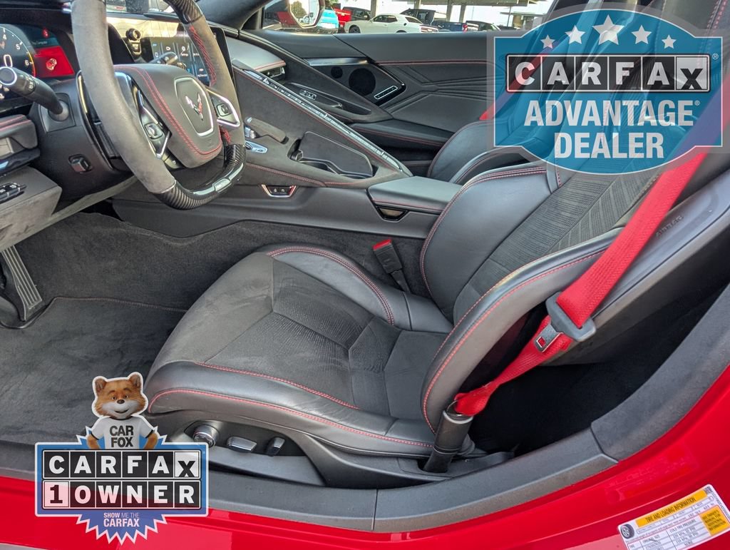 Certified 2025 Chevrolet Corvette E-Ray w/ Stealth Interior Trim Package AWD/4WD image 18