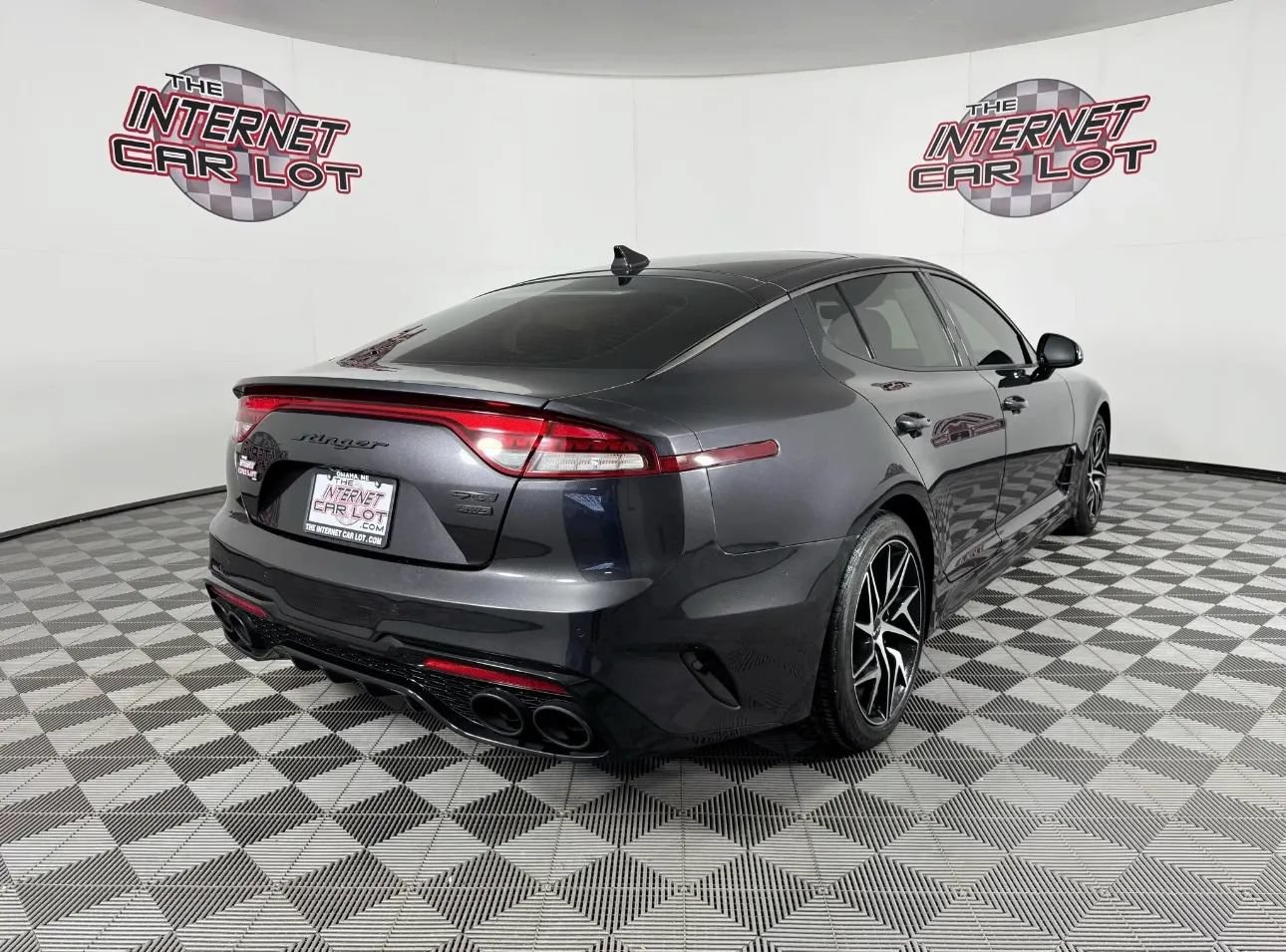 Used 2022 Kia Stinger GT-Line w/ Sun & Sound Package AWD/4WD image 7