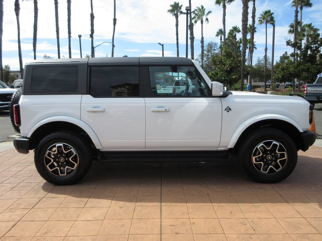 Certified 2025 Ford Bronco Outer Banks AWD/4WD image 5