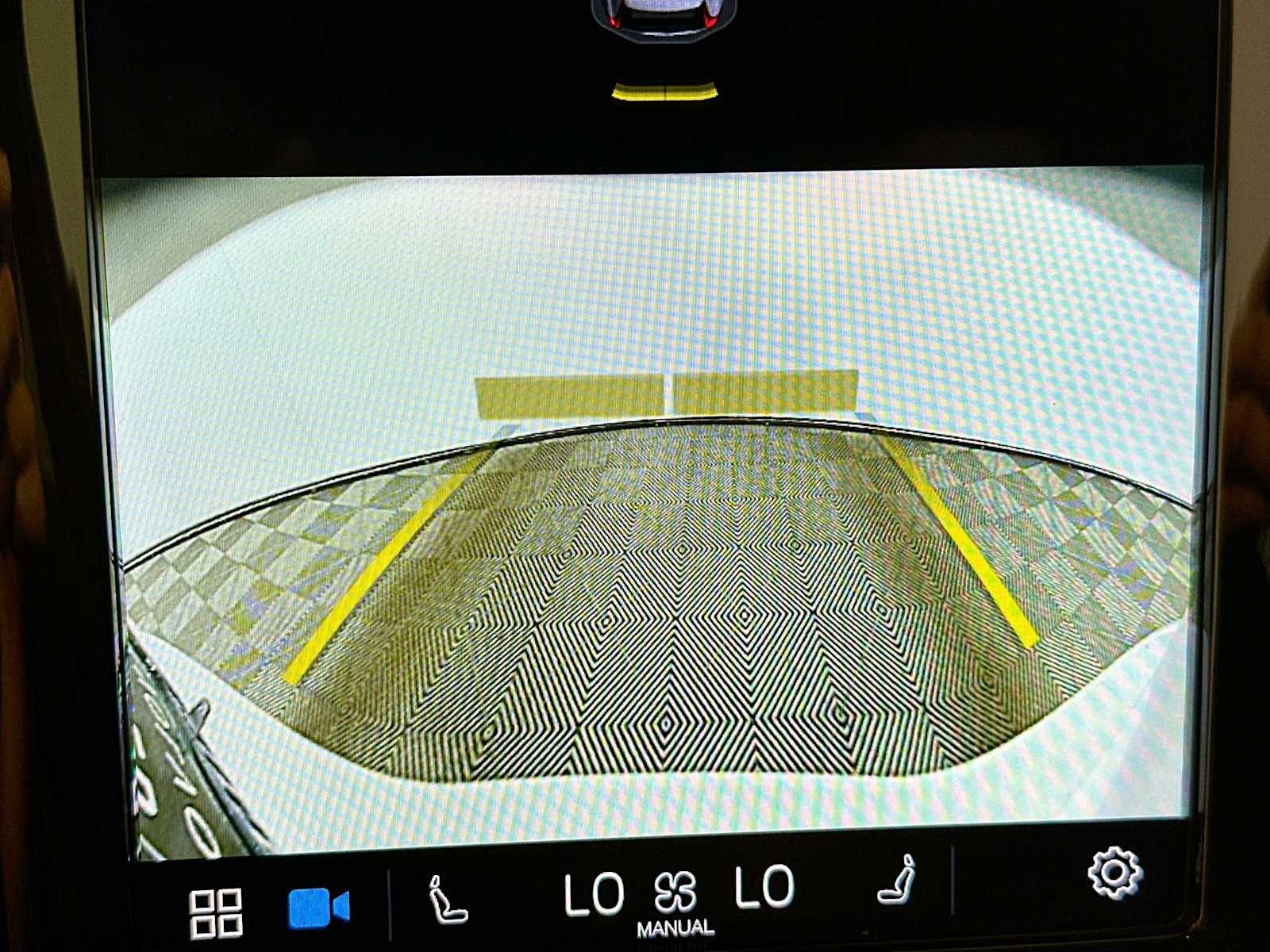 Used 2022 Volvo XC60 B6 Inscription w/ Advanced Package image 15