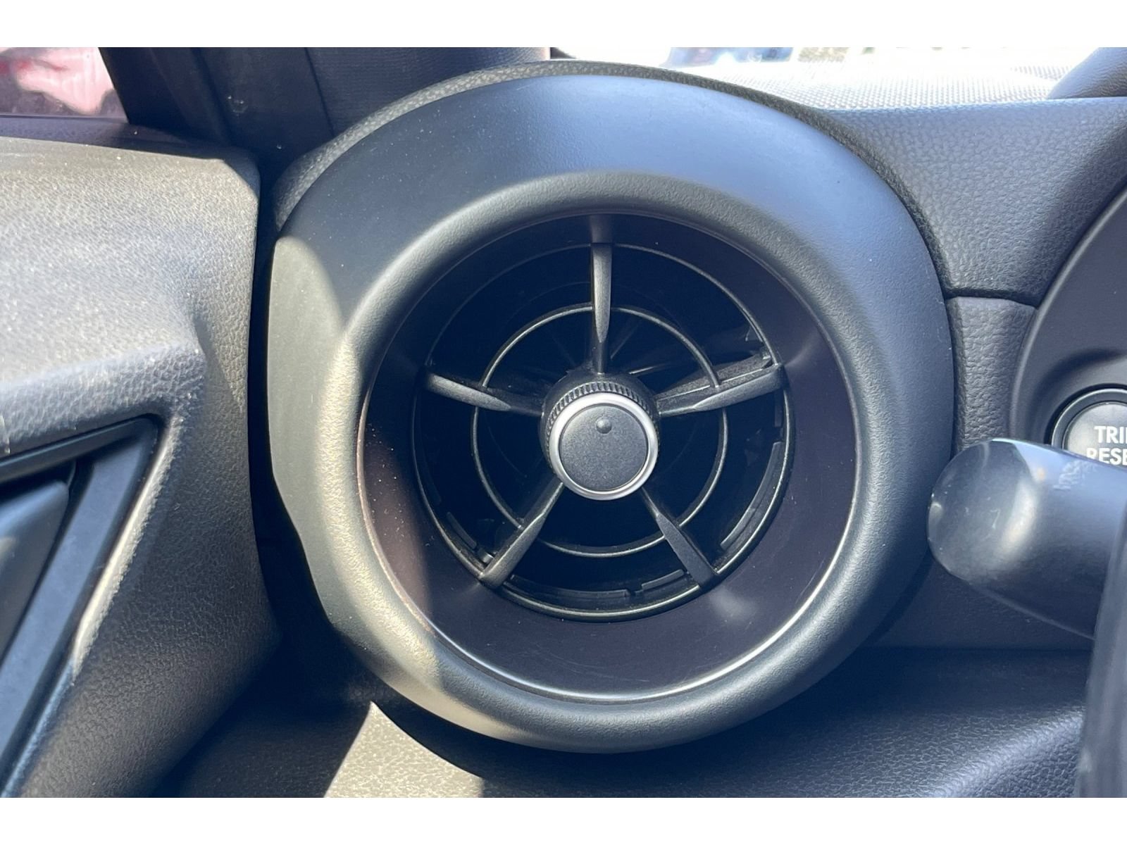 Used 2022 Toyota GR86 RWD image 28