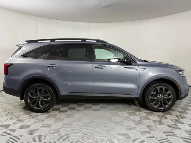 Used 2022 Kia Sorento SX Prestige w/ Rust Color Package image 10