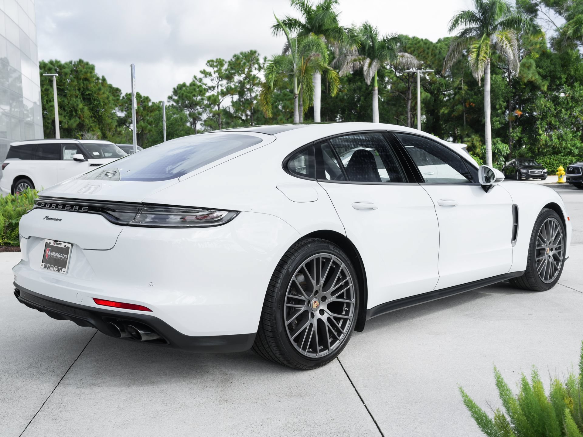Used 2023 Porsche Panamera Platinum Edition RWD image 8